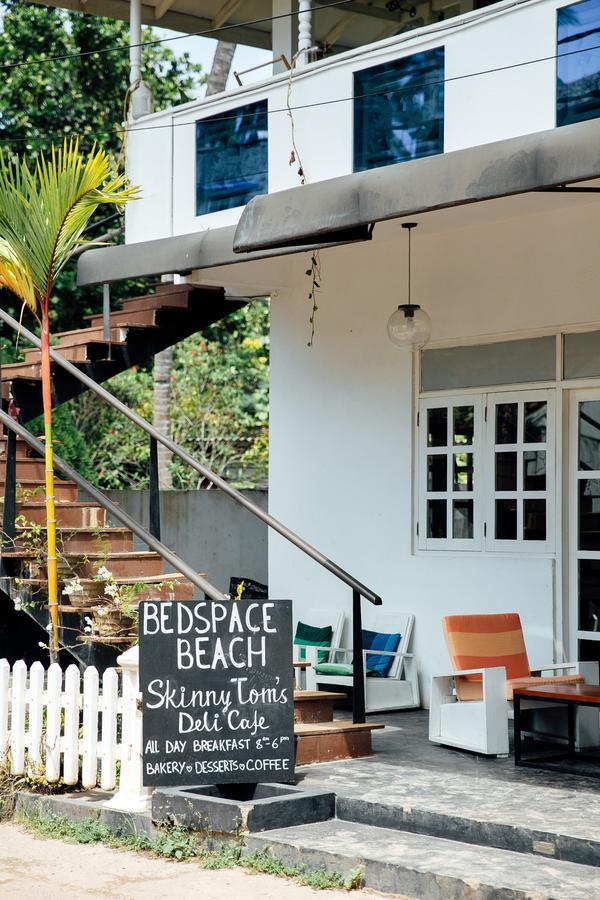 Bedspace Beach أونا واتونا المظهر الخارجي الصورة